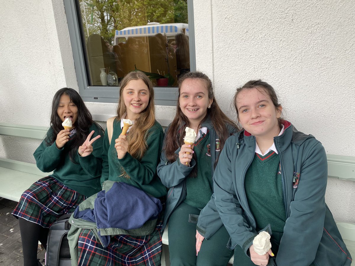 Celebrating 185 years of Mercy Education in St. Leo’s College today. Thank you to Bishop Denis, Fr Yanbo and Msgr Brendan Byrne for a beautiful mass. All students enjoyed an ice cream treat in celebration @CeistTrust