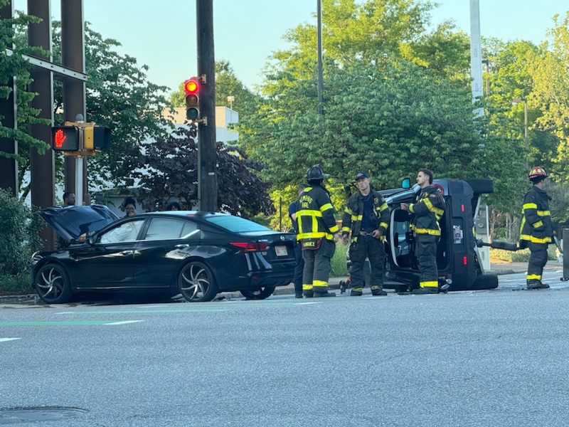 #MEMtraffic - Crash working on Union/Manassas. One car overturned.