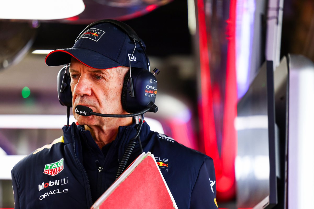 🚨 Adrian Newey, Red Bull'a istifasını yazılı olarak sundu!

• Resmi açıklamanın Miami GP'den önce yapılması bekleniyor.

(Motorsport-Total)