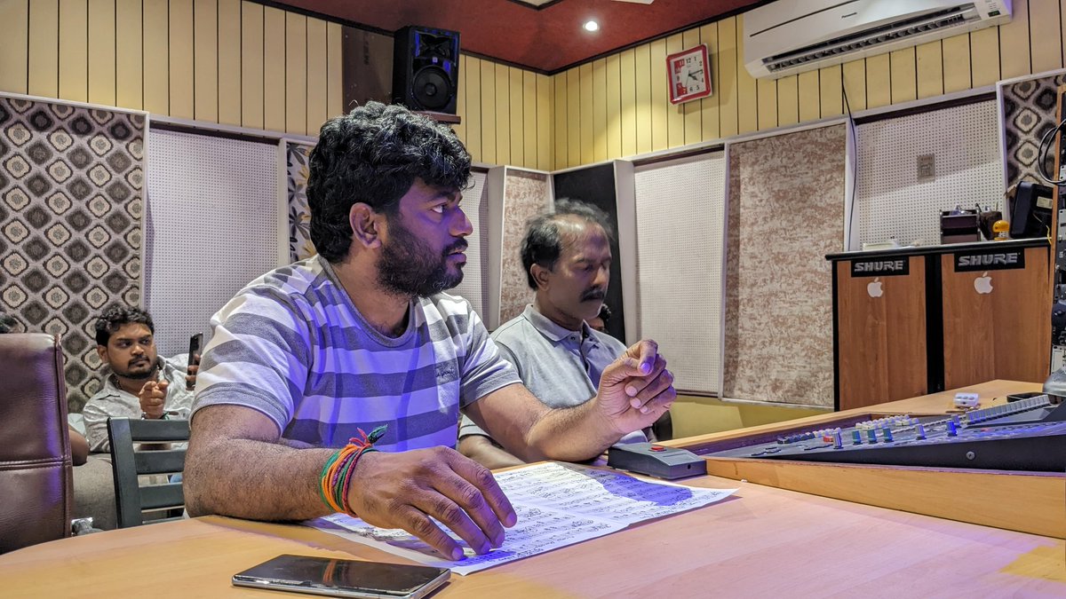 #kadaisithotta Background Session Come out very well.

Written & Directed by NAVIN KUMAR @DirNavin_offl
Music By VR #SwaminathanRajesh
#Tharanipathi
#RVRStudios @ActorRadhaRavi #shreekumar  
@vanithavijayku1 
@rvrstudios @RajeshmusicD @glamoursathya05