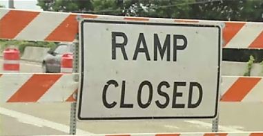 Today: Ramp project begins at M-6 and I-96. First ramp closes this morning at 9: M-6 EB to I-96 EB.
Here's the schedule of ramp closures: bit.ly/4bgHr2v
#KentCounty #Traffic