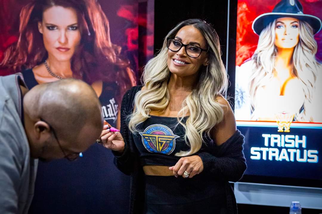 We loved having @trishstratuscom at the last show as part of her global Bad Girl tour

📸 Joe & Will

FTLOW V tickets - fortheloveofwrestling.co.uk

#TrishStratus #WWE #wrestling #wrestlingcommunity #ComicCon #Manchester #FTLOW