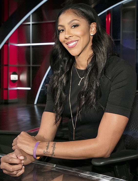 Congratulations to Candace Parker on an incredible basketball career. In the WNBA she was a 7x All-Star, the Rookie of the Year, won MVP Awards, finished 9th in pts., 3rd in rebs, 7th in assists, 5th in blocks & 4th in double-doubles. Candace also led her teams to 3 WNBA Titles.