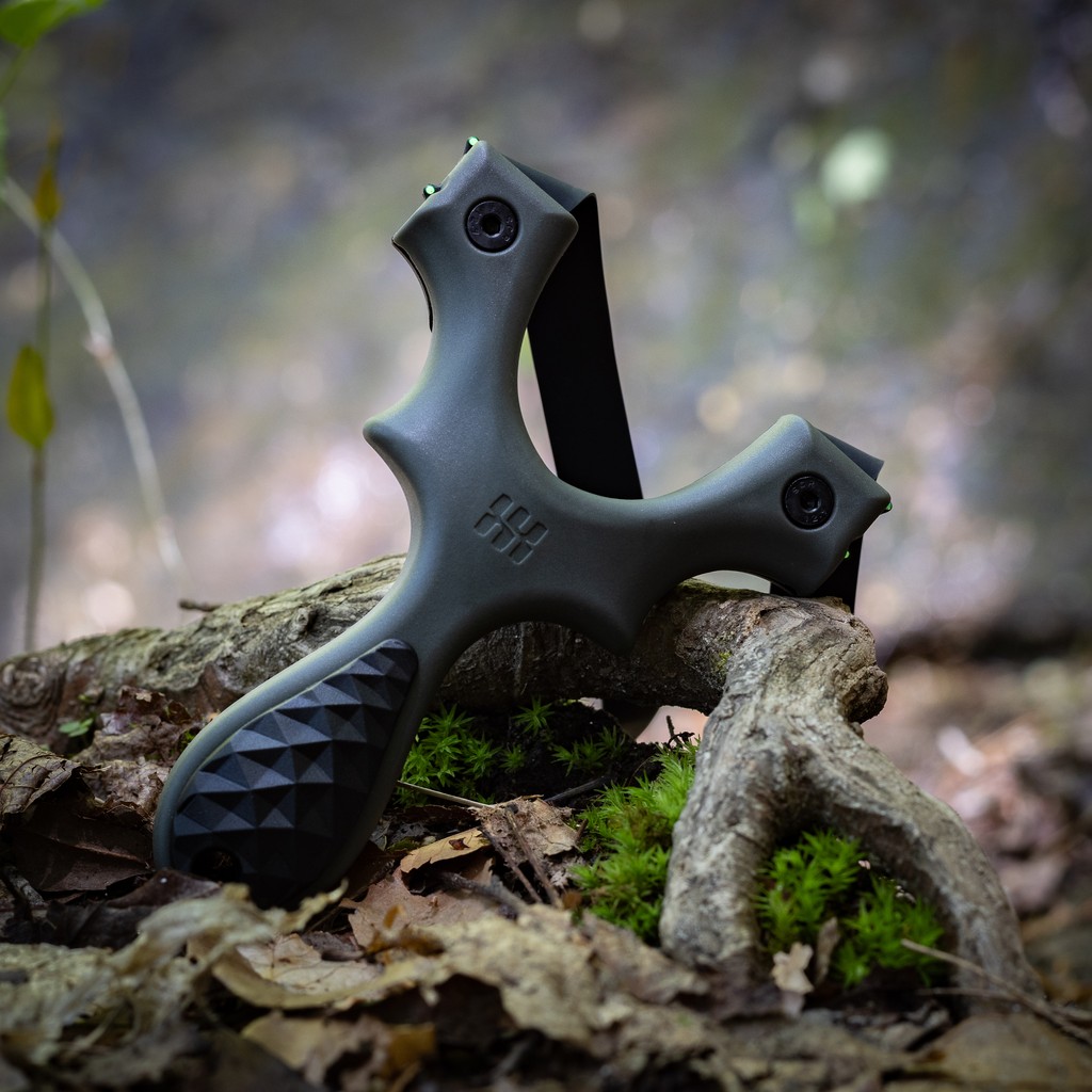 simpleshotss's tweet photo. The NEW Scout LT2 slingshot takes the beauty of Fiber Optic Sights for your gangster grip to a whole new level.

We think you're going to love this one, just like us. #scoutlt #simpleshotslingshot #slingshotlife

https://t.co/qwg5WNPb49 https://t.co/ZA15yCbJZl