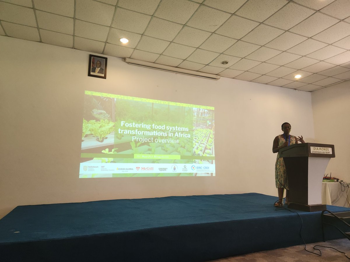 Karina Benessaiah (@karina_bene@fediscience.org) (@karina_bene) on Twitter photo <a href="/NyashaMagadzire/">Nyasha Magadzire</a> explaining what our African Food Seeds Transformations is about & presenting the 3 case studies: Kenya, Ghana and Cape Town <a href="/NyashaMagadzire/">Nyasha Magadzire</a> explaining what our African Food Seeds Transformations is about & presenting the 3 case studies: Kenya, Ghana and Cape Town