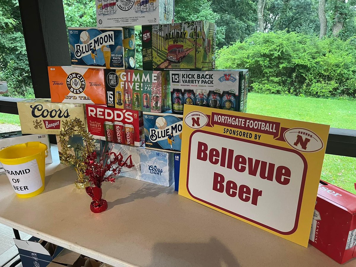 Huge thank you to @bellevuebeer for once again sponsoring our Big Ticket Raffle Beer Pyramid for this year’s Northgate Football Golf Outing!!! We greatly appreciate your support every year!!