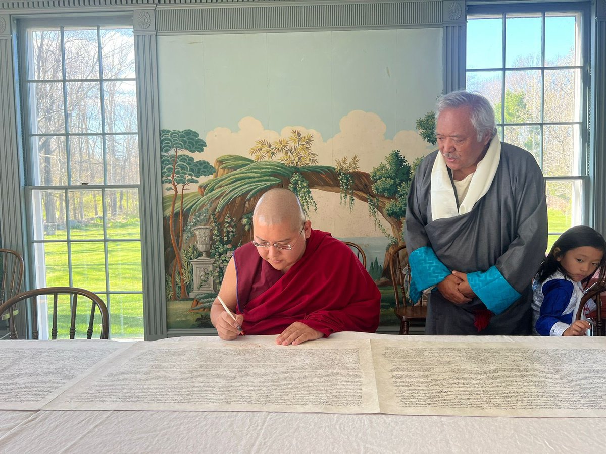 Warmest greetings from H.E. Ling Rinpoche on the celebration of the Tibetan Calligraphy day, to all Tibetans within and outside Tibet and across the Himalayan region.