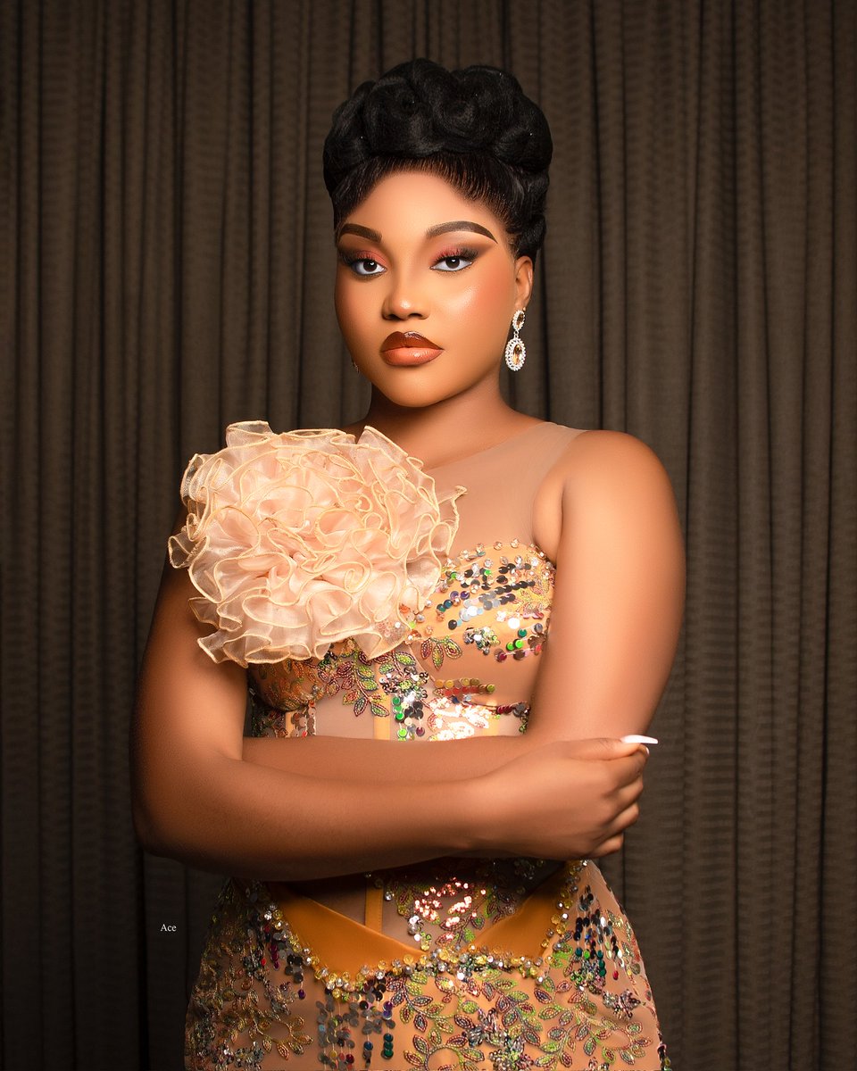 AcePhotographyOfficial_ tweet media