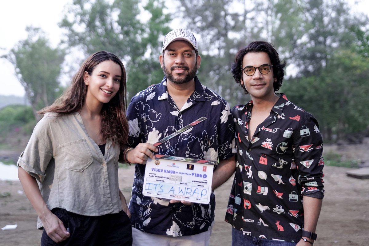 T-Series Films, Balaji Telefilms & Wakaoo Films In Association with Thinkink Picturez, upcoming venture Vicky Vidya Ka Woh Wala Video' (VVKWWV), directed by the talented Raaj Shaandilyaa. The cameras have stopped rolling,as the films wraps up the shoot.