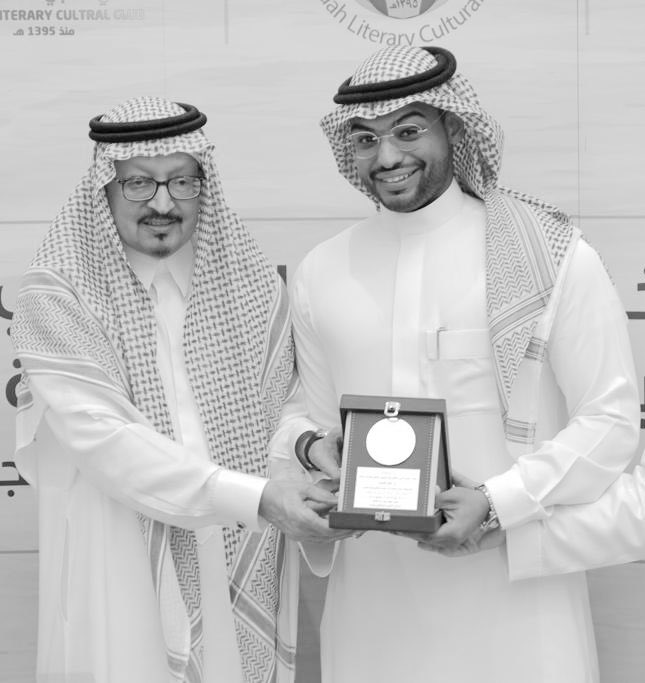 رحم الله معالي الدكتور  #عبدالله_المعطاني وغفر له و أكرم وفادته، و عزاؤنا لأسرته و على رأسهم الشيخ الدكتور فهد المعطاني و عموم قبيلة هذيل العزيزة.