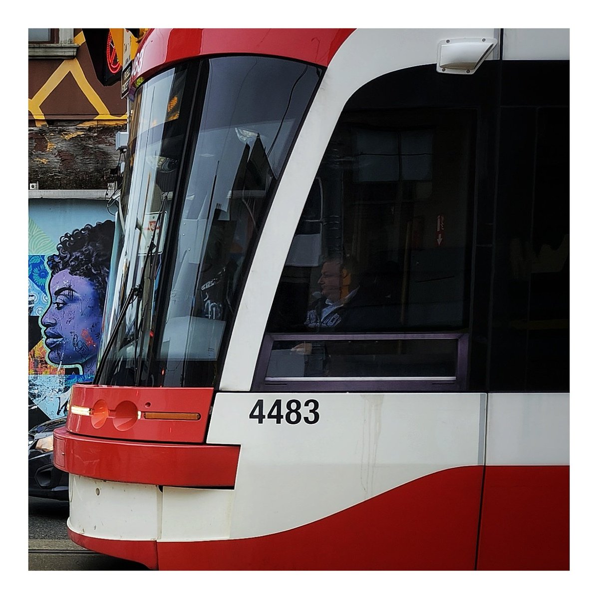 Forward. #TTC #Toronto #KingStreetcar #BloorStreetWest #DundasStreetWest #Photography