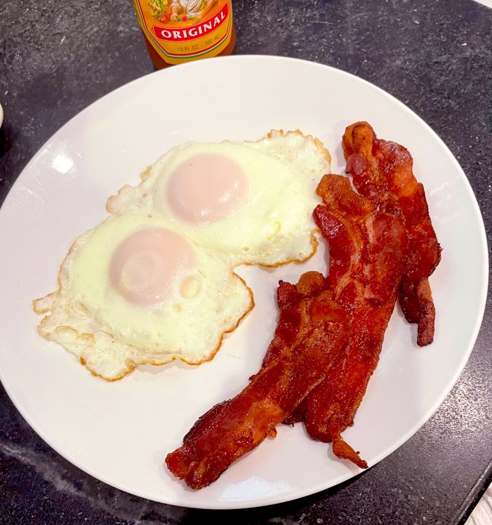 Does anyone else eat their eggs this way, save the yolks for last? If so why?