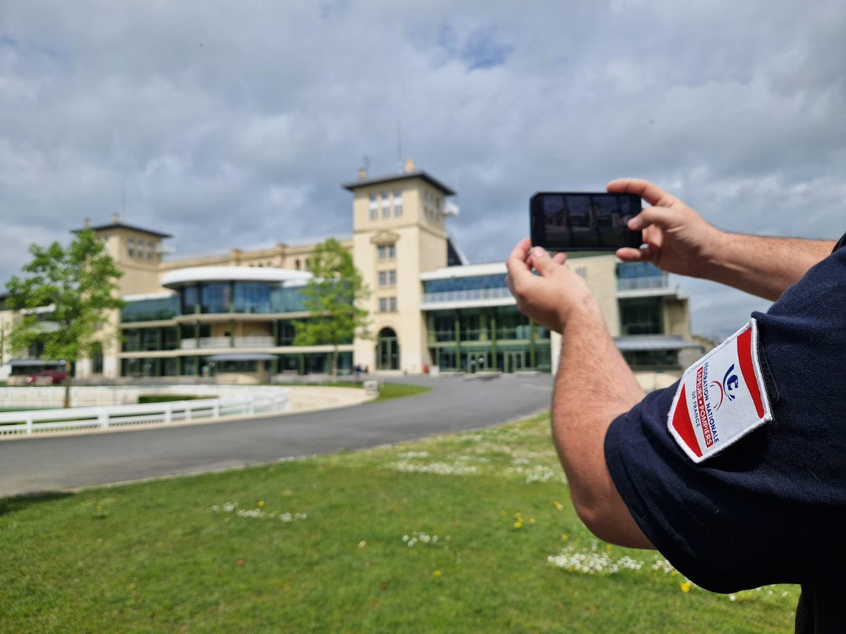 SDIS60's tweet image. #ChallengeChantilly2024 // L’équipe #FedCom des @PompiersFR  en repérage pour optimiser les installations pour le 8ème "challenge national de Secours Routier et de Secours et de Soins d’Urgence aux Personnes (SR-SSUAP)", qui se déroulera à #Chantilly du 10 au 13 septembre 2024 !