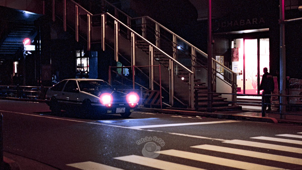 Fresh night breeze, chaotic city and drive calmness.

#japan #ae86 #akihabara #filmphotography #cinestill800 #fujica #nightphotography #analogphotography