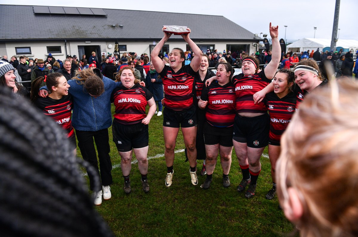 🏉 | @TullamoreRFC are seeking applications for the position of Head Coach of their Senior Women’s Team Job Spec 👉 bit.ly/49UCMCh #FromTheGroundUp