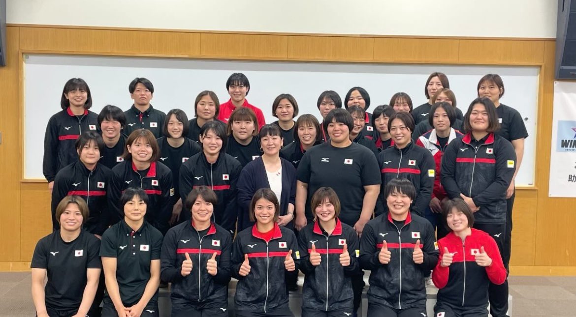 全日本女子が合宿してるー🔥
若手の方々も沢山参加していて
ロス五輪はもう始まってるんだなーと
思いました。