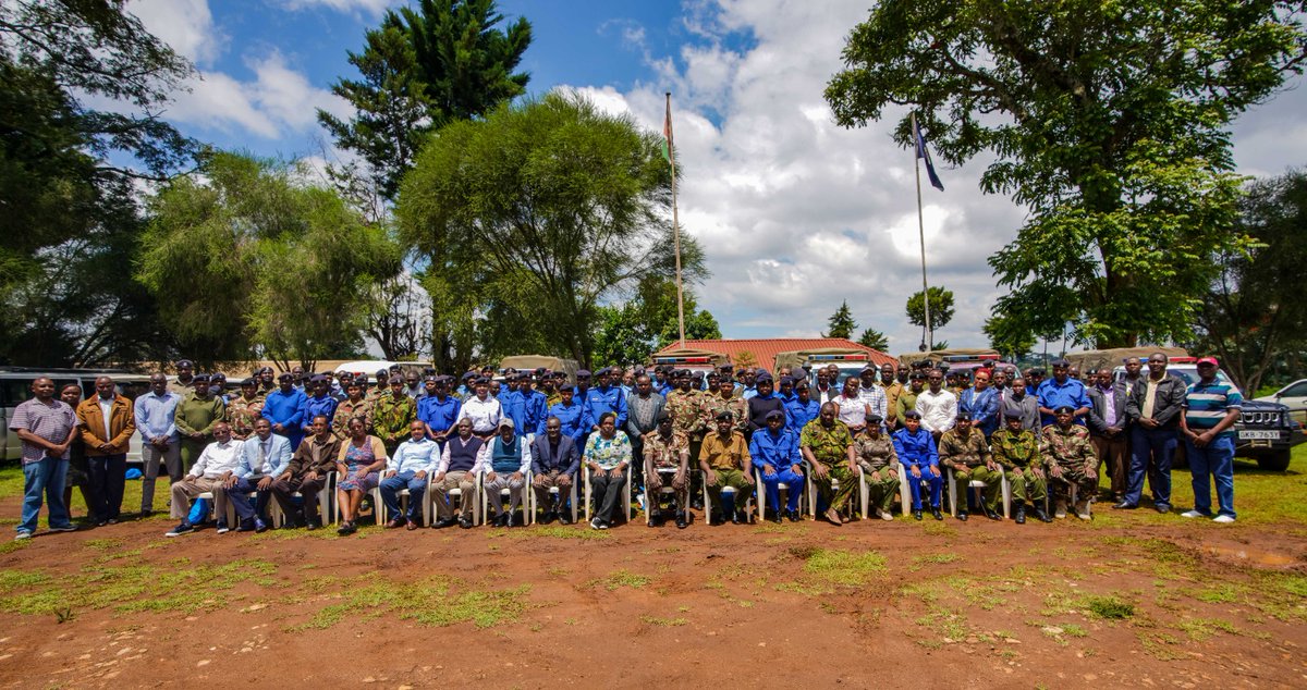 KenyaCopyright's tweet photo. Nyeri creatives na polisi wako hakimiliki verified !
Isiolo creatives mko tayari?
Sisi hao njiani 🐾🐾🐾, tupatane tarehe 2 mwezi wa Mei, 2024….  pale  @ElboranResort &amp; Spa https://t.co/pPRlXHRkbO
