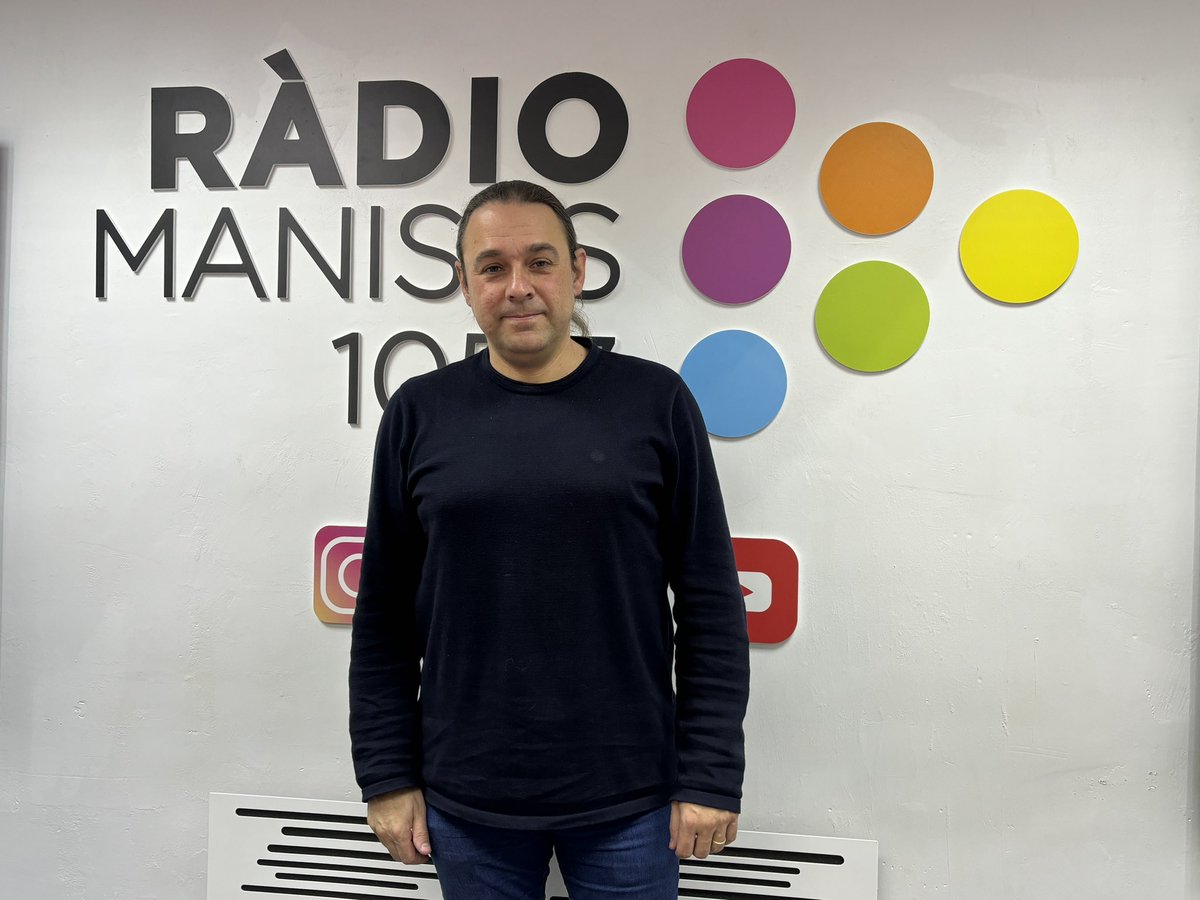 Este martes en el espacio de Servicios Municipales de "A diari" hemos compartido unos minutos con el concejal de Promoción económica y Medio ambiente en el <a href="/AytoManises/">Ajuntament de Manises</a>, Rafael Mercader, quien nos ha ofrecido las últimas novedades de estas áreas.
📻 tinyurl.com/RafaelMercader…