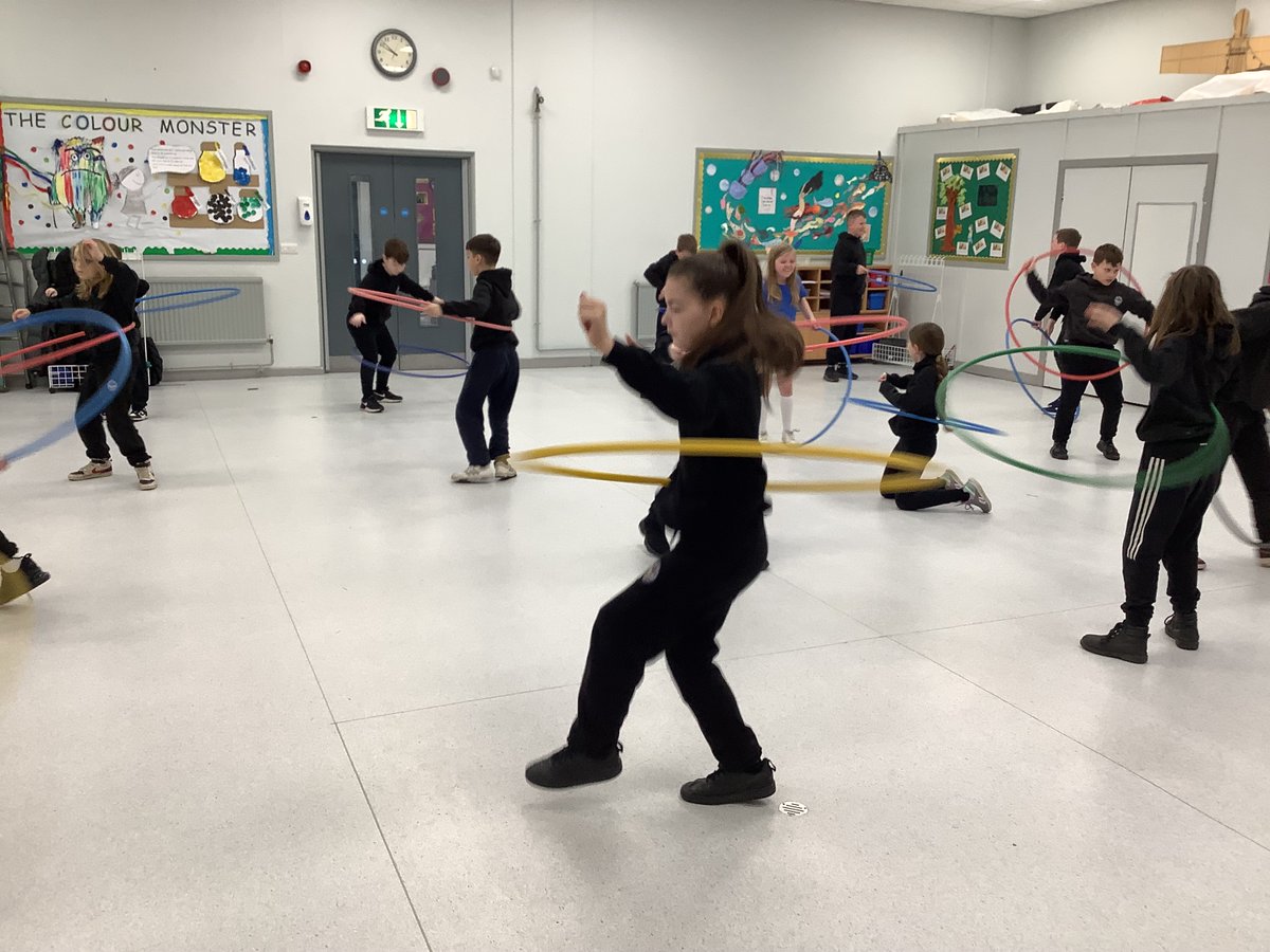 Earlier this half term we had a hoopstarz day where every class in school had a chance to learn some new hula-hooping skills!