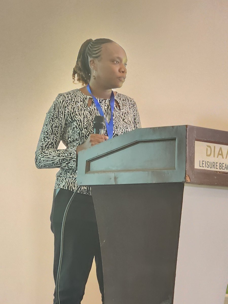 Karina Benessaiah (@karina_bene@fediscience.org) (@karina_bene) on Twitter photo <a href="/NyashaMagadzire/">Nyasha Magadzire</a> <a href="/ojinoj/">Joyce Ojino</a> Joyce Ojino presenting preliminary results from her PhD work. One of the key ingredient for sustainability seeds "passion" @SeedsGA <a href="/NyashaMagadzire/">Nyasha Magadzire</a> <a href="/ojinoj/">Joyce Ojino</a> Joyce Ojino presenting preliminary results from her PhD work. One of the key ingredient for sustainability seeds "passion" @SeedsGA