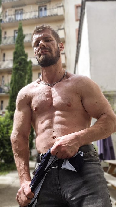 Le soleil revient https://t.co/3VrRLx8nLH