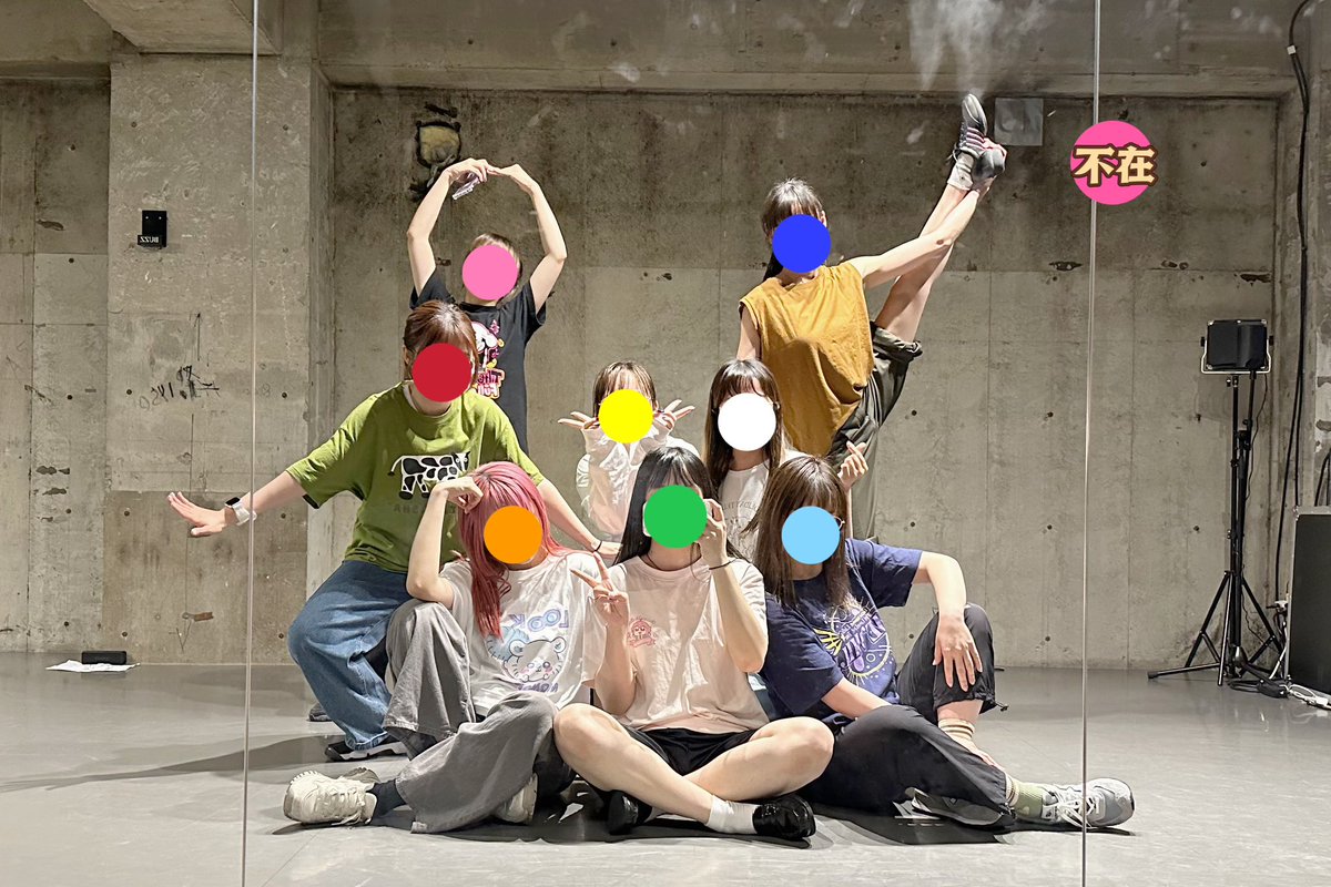 Crepudding's tweet photo. 今日も #しぇあらぶ に向けて練習しました〜
イベントまであと3日とは！すごくワクワクです😆
時間のある方ぜひ観に来てください🍮 https://t.co/qPUSW2mrBa