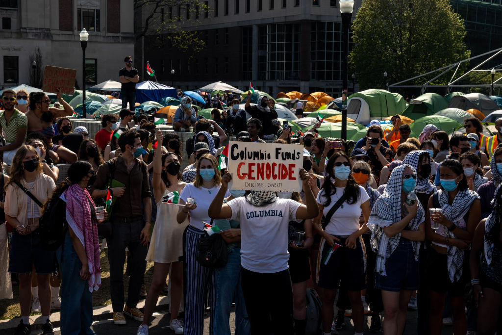 Pro-Palestinian student protest encampment at Columbia continues. Khymani James, student encampment leader barred from campus after saying, “Zionists don’t deserve to live.” Columnist Jeff Robbins joined
iheart.com/podcast/1002-n…
Image:Getty
Alexa play WBZ NewsRadio on #iHeartRadio