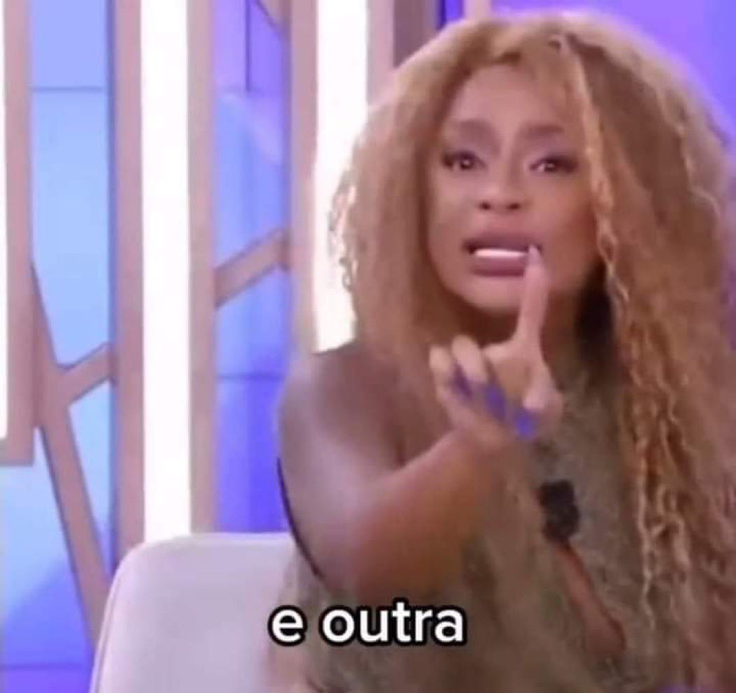 Pra começo de conversa a Joelma tem peito pra ser headliner, quem não concorda nunca assistiu um show dela, bota qualquer Ed Sheeran e Shawn Mendes no bolso