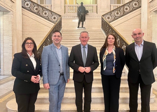 Economy NI (@economy_ni) on Twitter photo Economy Minister <a href="/conormurphysf/">Conor Murphy</a> has met with <a href="/DigiCatapult/">Digital Catapult</a> to discuss how their work is helping to support his Economic Vision.
Catapults are independent, not-for-profit organisations designed to support innovation through the provision of R&D infrastructure, specialist Economy Minister <a href="/conormurphysf/">Conor Murphy</a> has met with <a href="/DigiCatapult/">Digital Catapult</a> to discuss how their work is helping to support his Economic Vision.
Catapults are independent, not-for-profit organisations designed to support innovation through the provision of R&D infrastructure, specialist