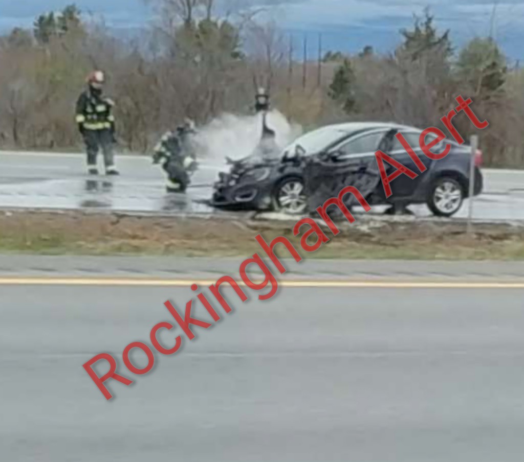North Hampton, NH *VEHICLE FIRE/TRAFFIC* Interstate 95 SB mm 8.2 - Car fire, FD on scene, use caution and expect delays - 154.190 - 4/30 - 10:20 #NHTraffic #I95 #NorthHamptonNH