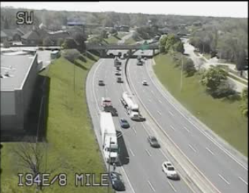 #Crash EB I-94 at 8 Mile blocking the two Right Lanes. #knowbeforeyougo #wwjtraffic #traffic LIVE> audacy.com/wwjnewsradio More: @Audacy @WWJ950 @JPaigeWWJ