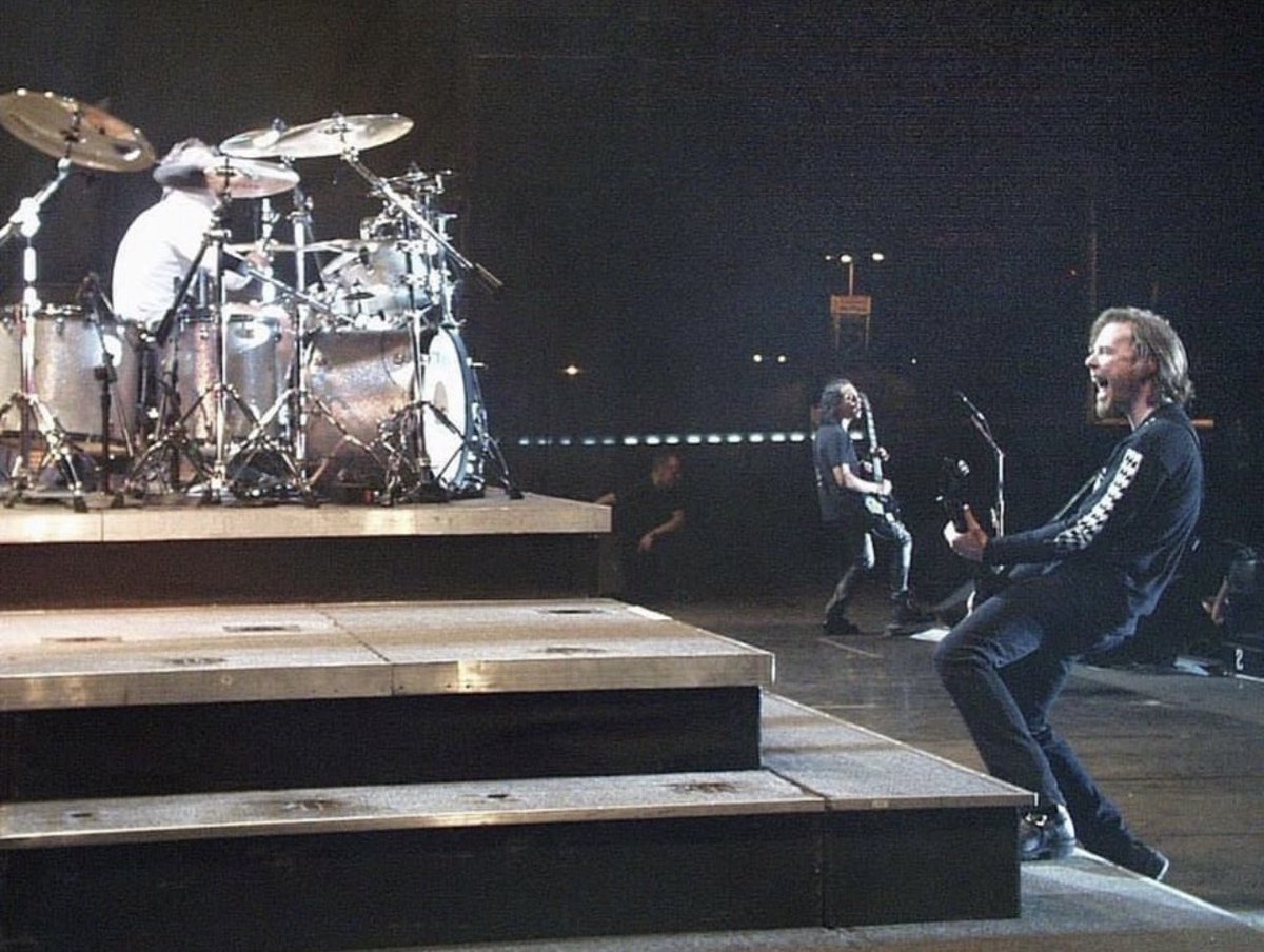 📸 @Metallica: Presentación en el Foro Sol de la Ciudad de México, México 🇲🇽 30 de Abril 1999.
#Metallica #TheGarageRemainsTheSame #ForoSol #FifthMember #MetFans #MetFamily #METALLICASince1981