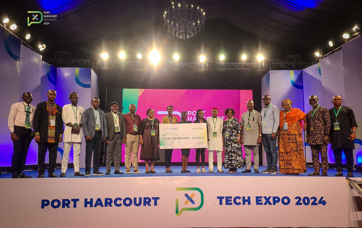 phtech_expo's tweet photo. Congratulations to the brilliant minds behind Agrovest! 🌱🚀 Winners of the PH Tech Expo 2024 Hackathon, they've not only developed an innovative product but also secured 5 million naira. #PHTechExpoHackathonWinners #Phtechexpo #Phtechexpo2024 https://t.co/fcaLtq7rVG