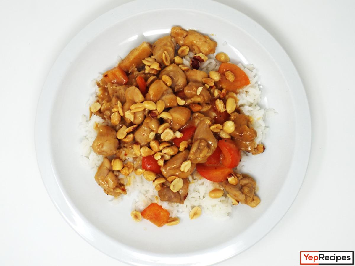 Thai Peanut Chicken Stir-Fry dlvr.it/T6CtFQ