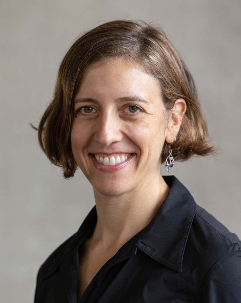 #FacultyTuesday: Affiliate Rachel Meltzer (@ProfRachelM) of @HarvardGSD researches urban economies & how market and policy forces can shape disparate outcomes across neighborhoods. #urbandevelopment #cityresearch #centerforcities #affordablehousing cities.harvard.edu/about/person/r…