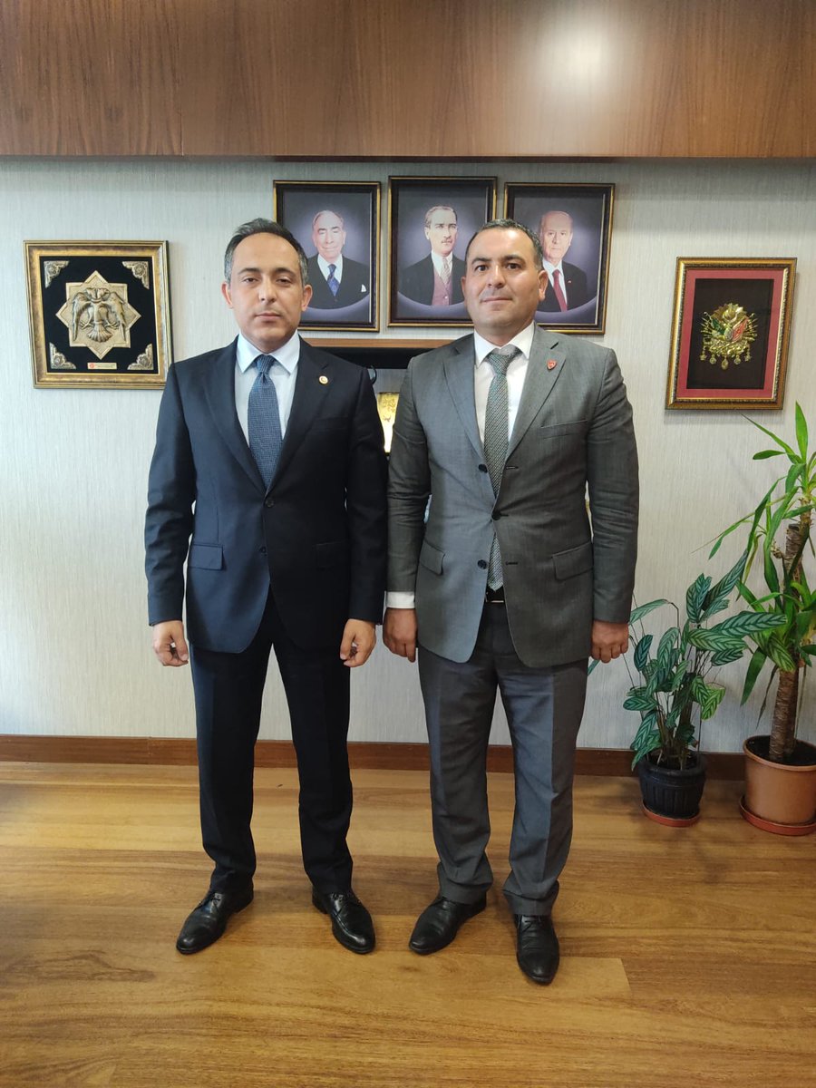 T.M.S.Y GAZİ SAYILMAYANLAR (@tmsygaziler) on Twitter photo Bugün <a href="/TmsyGaziler/">T.M.S.Y GAZİ SAYILMAYANLAR</a> Başkanımız <a href="/ErtugrlGaziTmsy/">ERTUĞRUL GAZİ DEMİR</a> <a href="/TBMMresmi/">TBMM</a> de <a href="/MHP_Bilgi/">MHP</a> milletvekili sayın <a href="/kocakkonuralp/">Konur Alp Koçak</a> görüşme gerçekleştirmiştir.
Her zaman <a href="/TmsyGaziler/">T.M.S.Y GAZİ SAYILMAYANLAR</a> vatan evlatlarının yanında olan ve destek veren kıymetli vekilimiz <a href="/kocakkonuralp/">Konur Alp Koçak</a>
misafirperverliği için <a href="/tmsy/">tmsy</a> vatan Bugün <a href="/TmsyGaziler/">T.M.S.Y GAZİ SAYILMAYANLAR</a> Başkanımız <a href="/ErtugrlGaziTmsy/">ERTUĞRUL GAZİ DEMİR</a> <a href="/TBMMresmi/">TBMM</a> de <a href="/MHP_Bilgi/">MHP</a> milletvekili sayın <a href="/kocakkonuralp/">Konur Alp Koçak</a> görüşme gerçekleştirmiştir.
Her zaman <a href="/TmsyGaziler/">T.M.S.Y GAZİ SAYILMAYANLAR</a> vatan evlatlarının yanında olan ve destek veren kıymetli vekilimiz <a href="/kocakkonuralp/">Konur Alp Koçak</a>
misafirperverliği için <a href="/tmsy/">tmsy</a> vatan