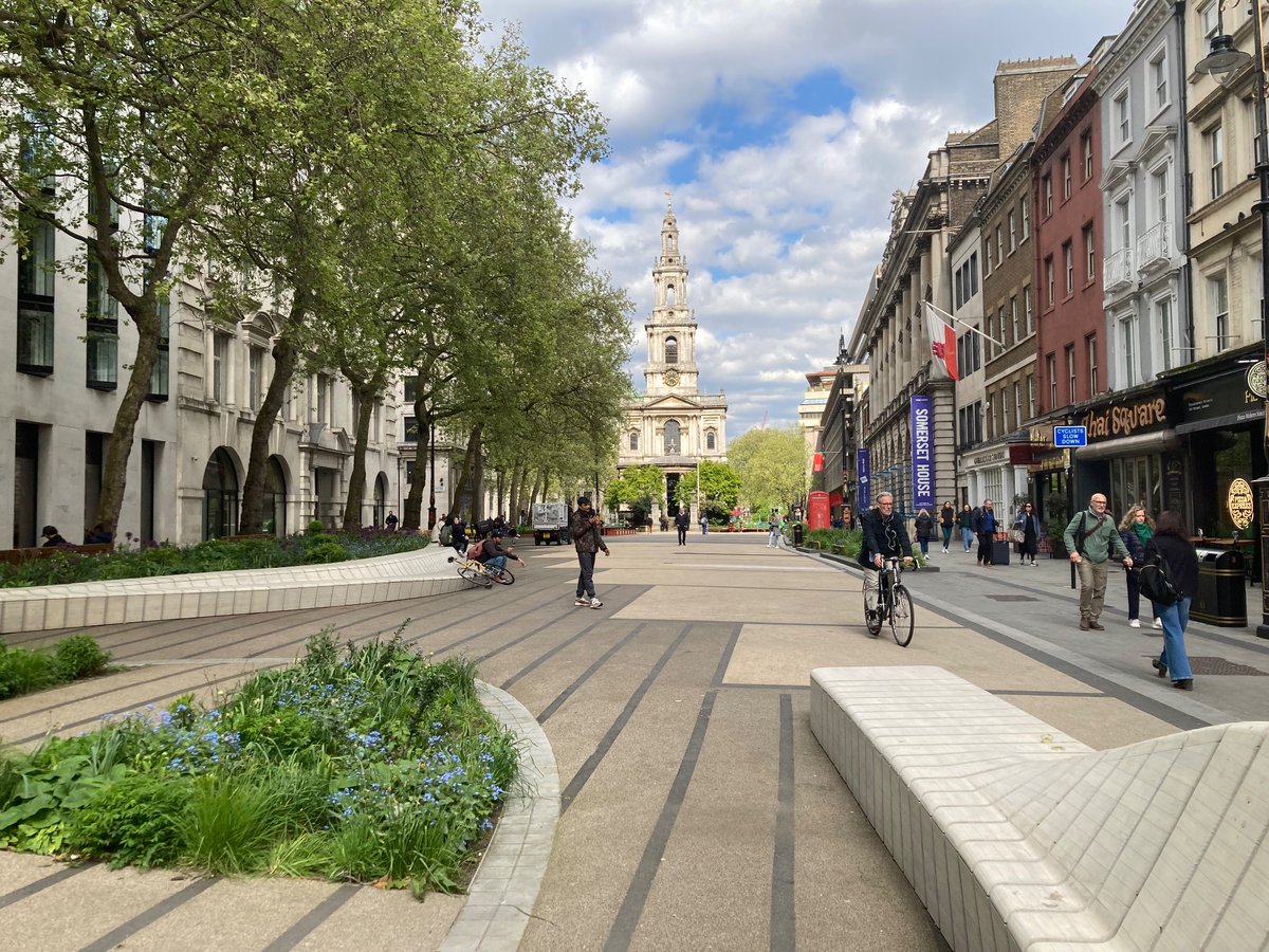Has any bit of London been quite so comprehensively transformed by pedestrianisation as this bit of Strand?