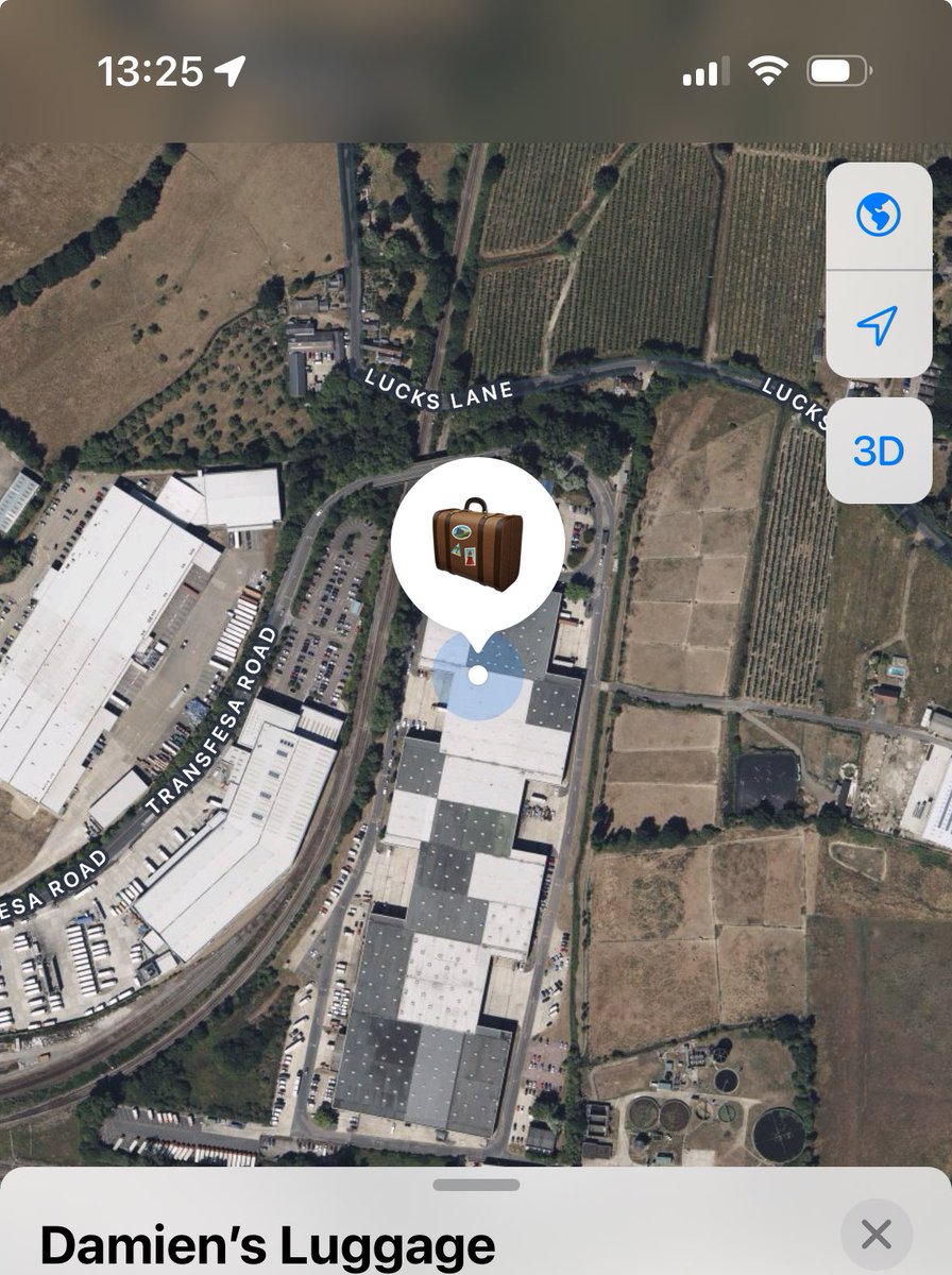damienwells's tweet photo. @easyJet If you’re struggling to find my luggage, you’ve managed to move it from Gatwick to Paddock Wood, missing out my house en route. #AirTag https://t.co/cZnIh6mgp1