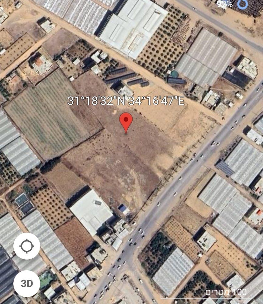 Geolocation of the two main frames from the video: 1. Nitzana crossing, from Israel to Egypt. This is part of the route transfering humanitarian aid to Gaza through Rafah crossing in Egypt. 📍: 30°52'56'N 34°23'41'E 2. IMC field hospital in Rafah. 📍: 31°18'32'N 34°16'47'E