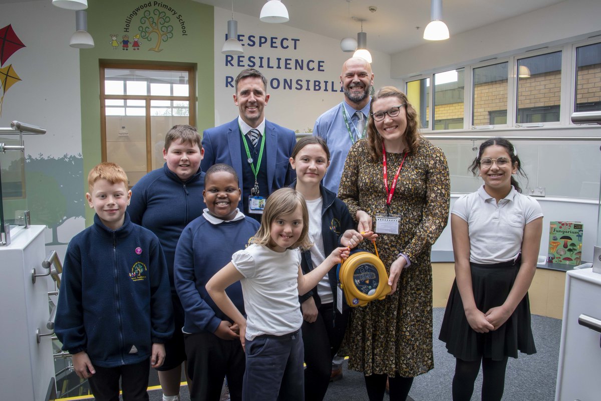 👀 '...I sent the charity an email for advice... not only did Leon's Legacy get back to us, we now have a new unit within the school and available for the local community to use....' Simon Chambers, FHP @holling1 @D_Times @legacy_leon bit.ly/3JGWoiM #defib #chesterfield