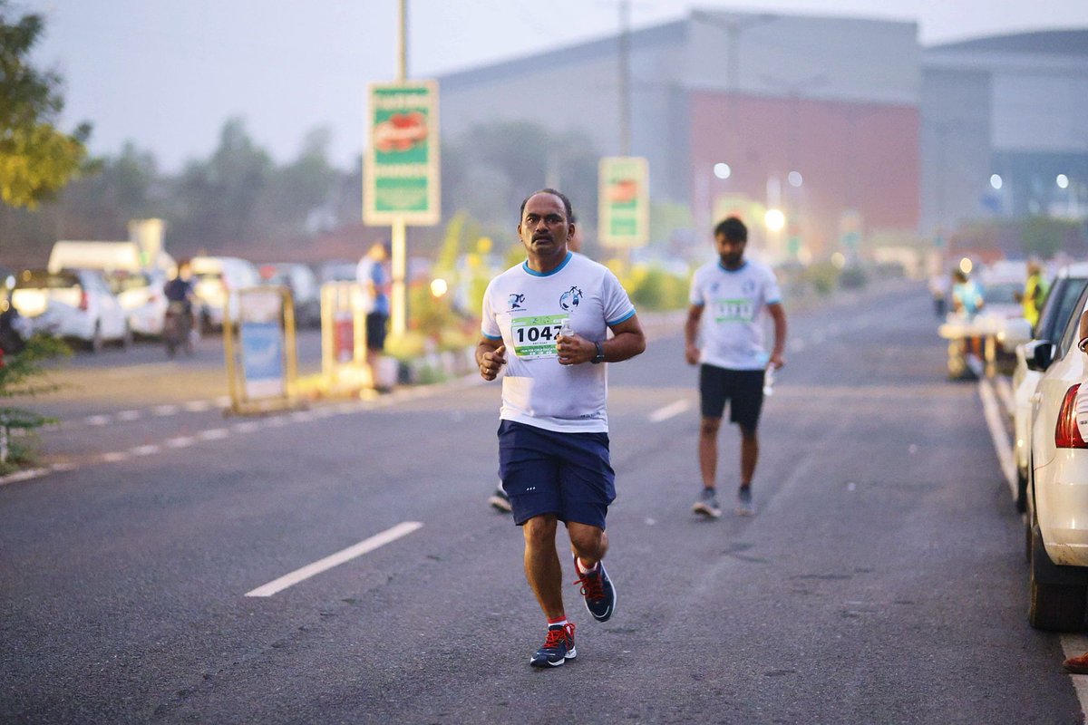 Run with the unstoppable energy of a sunrise, embracing each stride as a new beginning.
.
Follow us @irun_goa_marathon.
.
#irungoamarathon2024 #irungoa #ihelpgoa #fitness #fitgoa #fitindia #marathon #running #motivation #bhagoindia #marathon #ihelpfoundationgoa #goamarathon