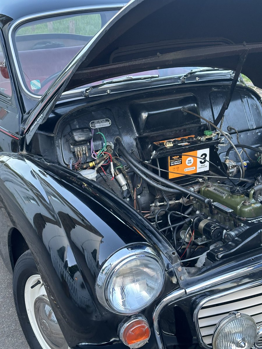 It was a privilege to see regular Howard with his new pride and joy🚙
A beautifully restored Morris Minor 1000.👏
#car #morrisminor #morrisminor1000 #wimbledoncommon