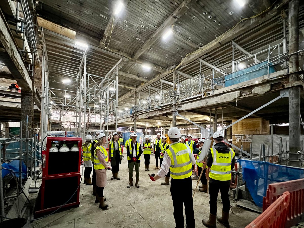 Thanks to everyone who joined our tour of The Elephant, Oxford St London, where the former House of Fraser is being transformed. Retrofit, the circular economy & creative thinking have shaped our approach to the project. Great to share its story ♻ civicengineers.com/project/318-ox…