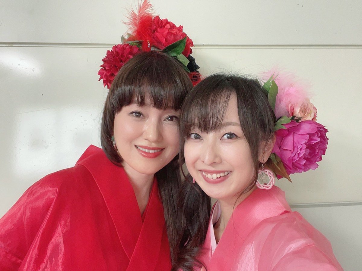 PS_gou's tweet photo. 母上

しばし母上のよく通る笑い声を
隣で聞けなくなりますね

天真爛漫でいつまでもお可愛らしい母上
わたくしがおらぬからと自由にしすぎて
他の姫を困らせてはなりませぬよ！
...なんて、戯言にござります🤭

これからも天まで届くくらい現世で沢山笑い声をあげてくださりませね https://t.co/faaD7vzCaT