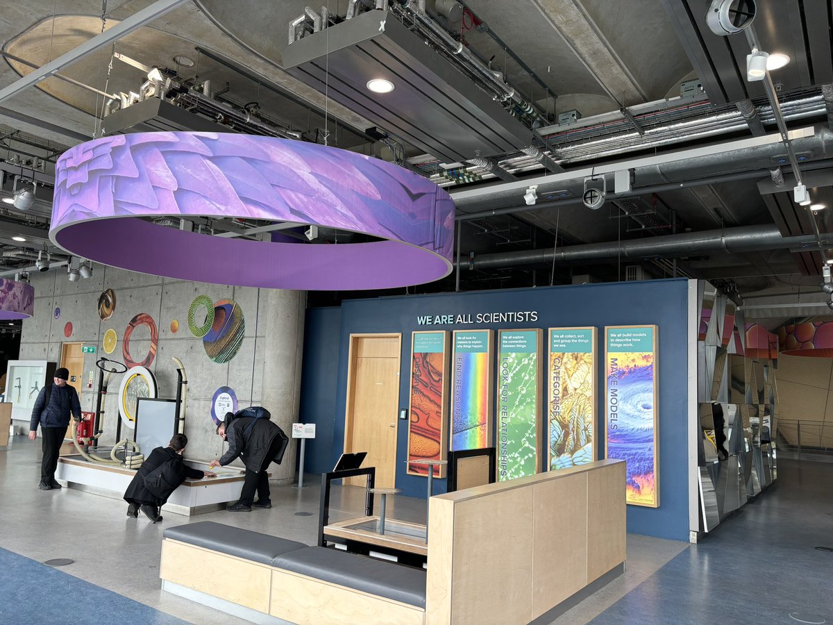 WilliamwoodHS's tweet image. Onto the planetarium and a chance to check out the exhibits #WWHSSCIENCE🪐