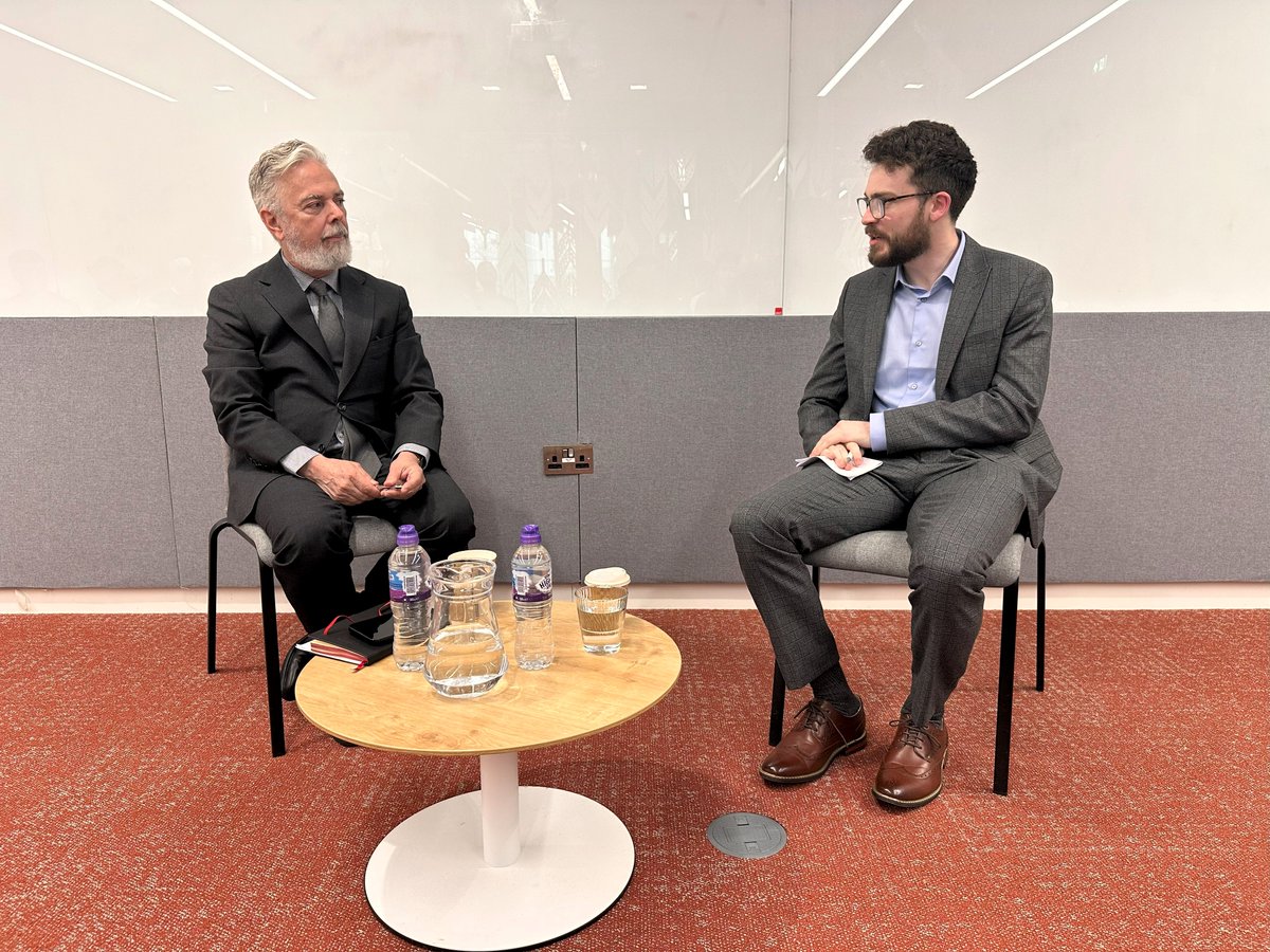 An absolute pleasure to host Ambassador Antonio Patriota at the @UofGlasgow yesterday. Great turnout for a lecture that cut to the heart of pressing global issues. Many thanks to the audience for their questions and to @BrazilEmbassyUK for co-organising the event!