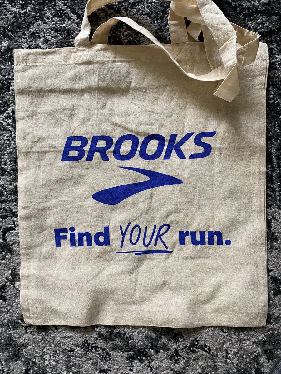 Thanks to Ben from Brooks for Supplying the 2024 Belfast Irish Milers Meet in Association with Tripadvisor with Brooks Tote Bags for Podium Prizes

#BelfastMilers
#ContinentalTour
#Brooks
#RunHappy