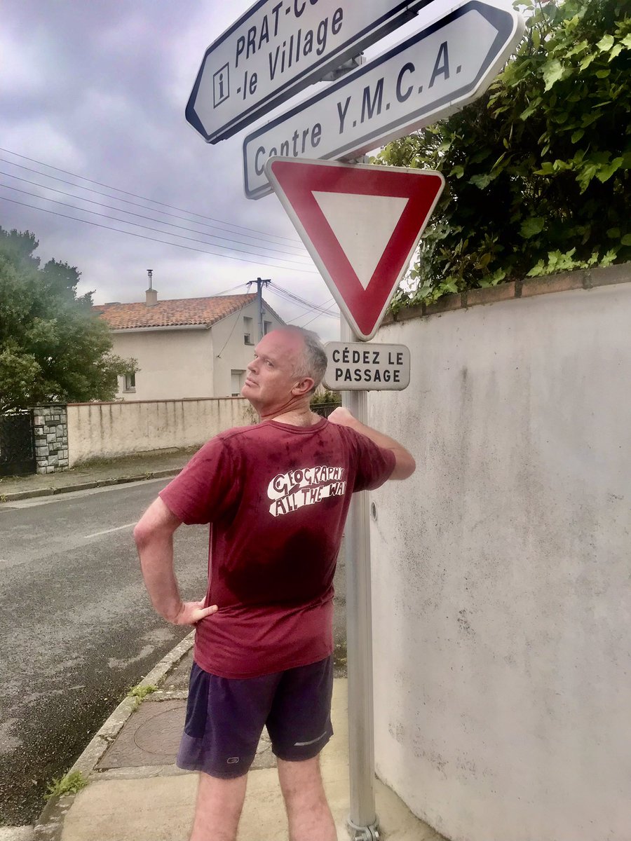 Good to see that @gatwUpdates &amp; <a href="/richardallaway/">Richard Allaway</a> have diversified their range of apparel to include running gear for rapidly ageing humanities teachers on their lunchtime slog. Made this historian run like a champion! “Young man….”