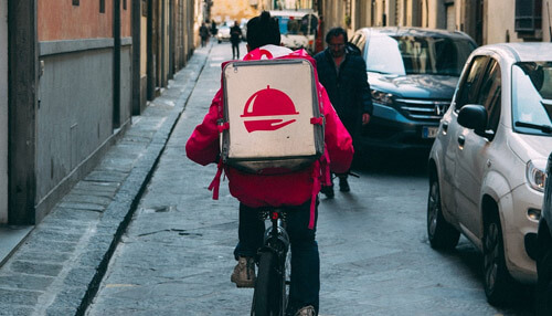 Food Delivery Business Ideas

#FoodDelivery #DigitalOrdering #DeliveryBusiness
#OnlineFood #FoodIndustry #HomemadeFood
#FrozenFood #SandwichDelivery #SaladDelivery #FoodService #FoodStartup @Forbes @startuptalky @Shopify @Workwave @WholeFoods 

tycoonstory.com/food-delivery-…