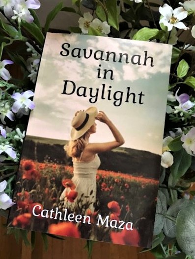 #BooksWorthReading Even in sunshine, darker spirits can rule the day. 'Savannah in Daylight' Destiny lies in the heart of a haunted city. #KindleUnlimited mybook.to/SavannahDay